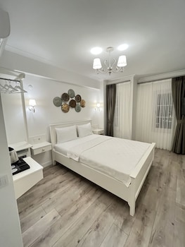 mavrella otel