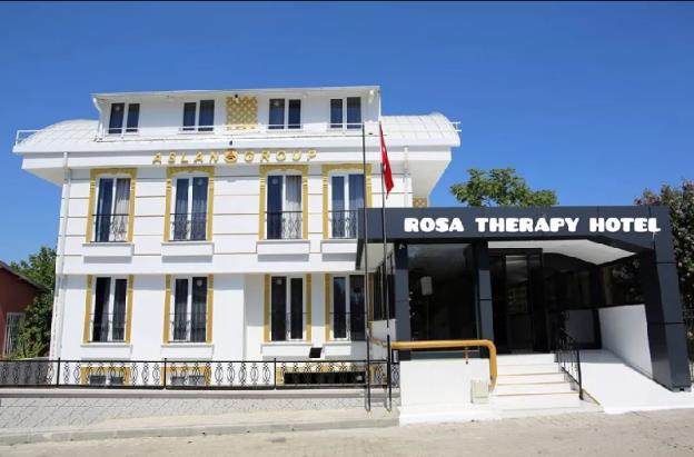 rosa therapy hotel