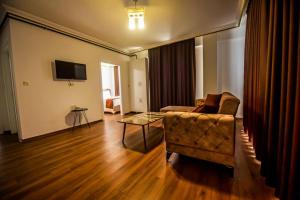 Rosa Therapy Hotel,,1 star