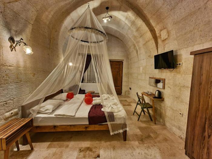 lavinia cappadocia