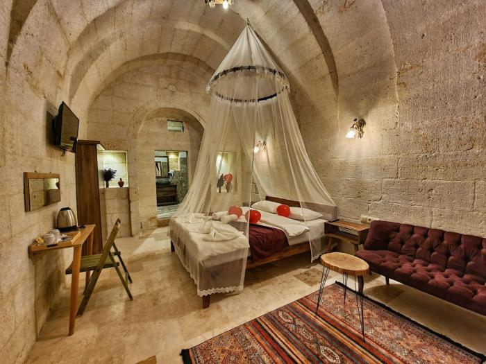 lavinia cappadocia