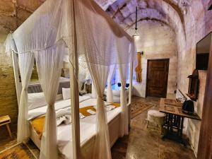 lavinia cappadocia