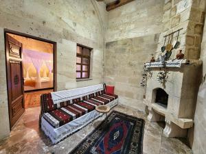 lavinia cappadocia
