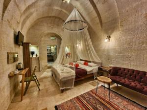 lavinia cappadocia