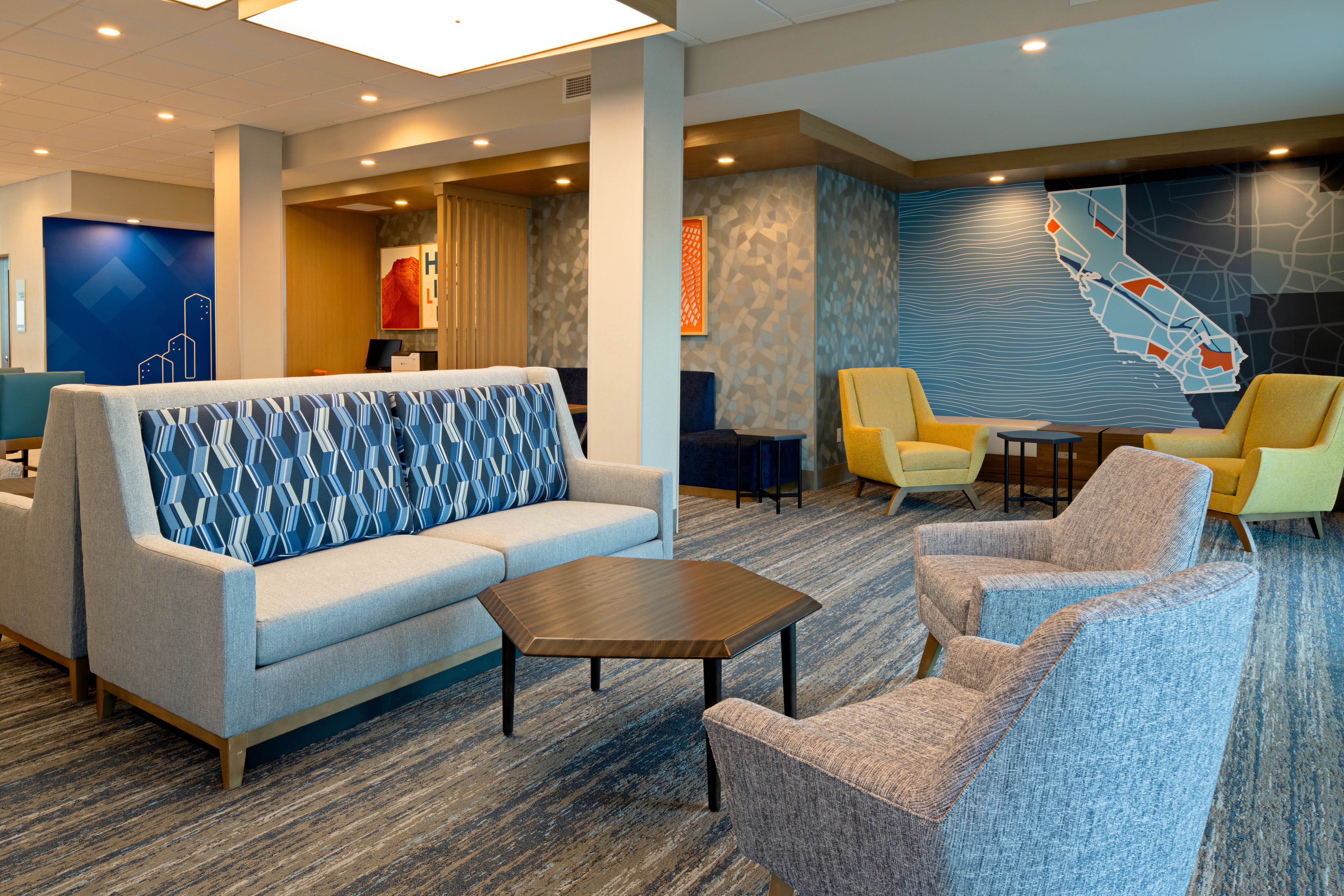 holiday inn express and suites hollister an ihg hotel