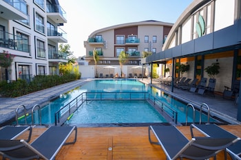 juglans suites