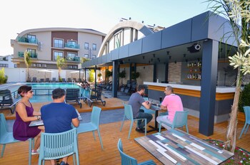 juglans suites