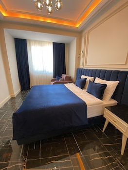 princely suites