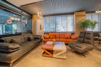 city moonlight apart hotel