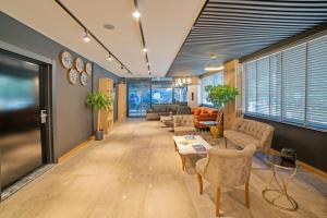 city moonlight apart hotel