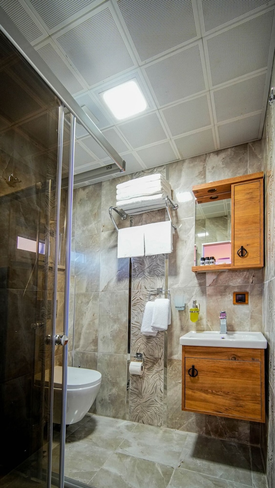 dolphin boutique hotel and restaurant