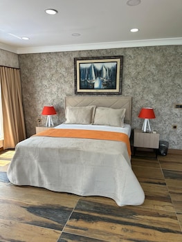 dolphin boutique hotel and restaurant