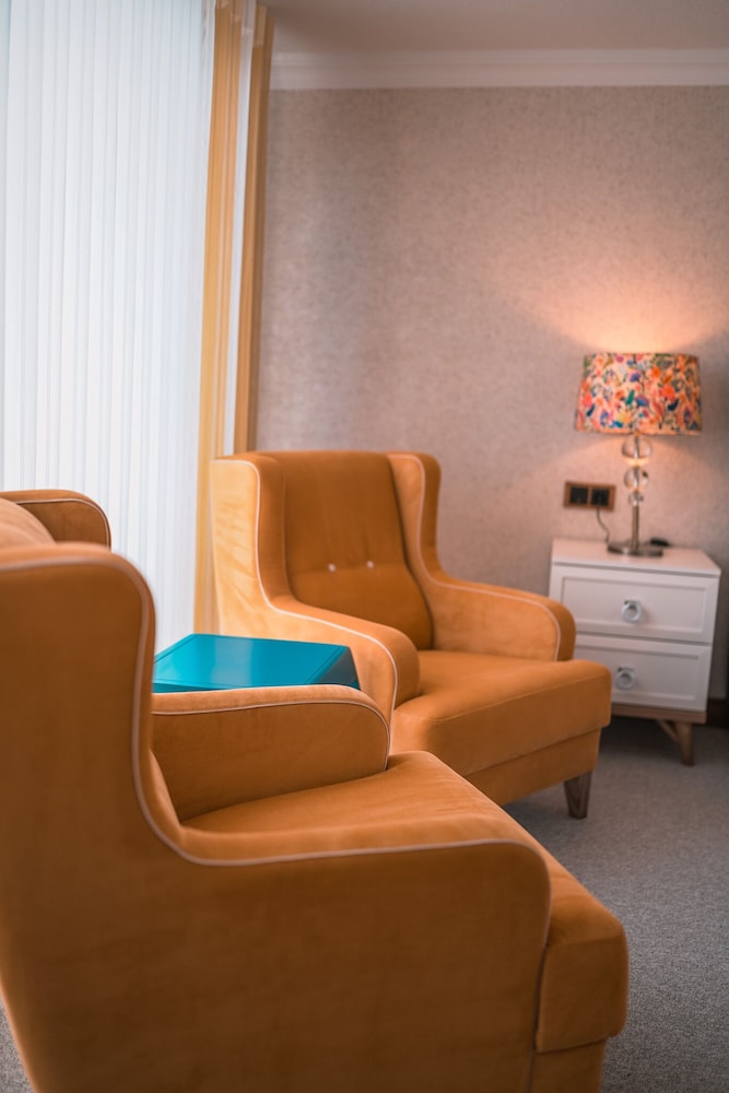 dolphin boutique hotel and restaurant