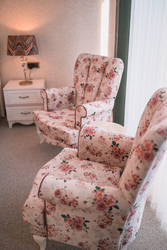 dolphin boutique hotel and restaurant