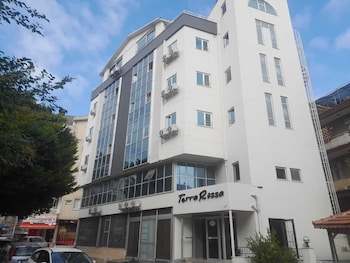 terra rossa suites