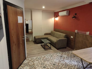terra rossa suites