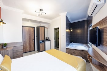 terra rossa suites