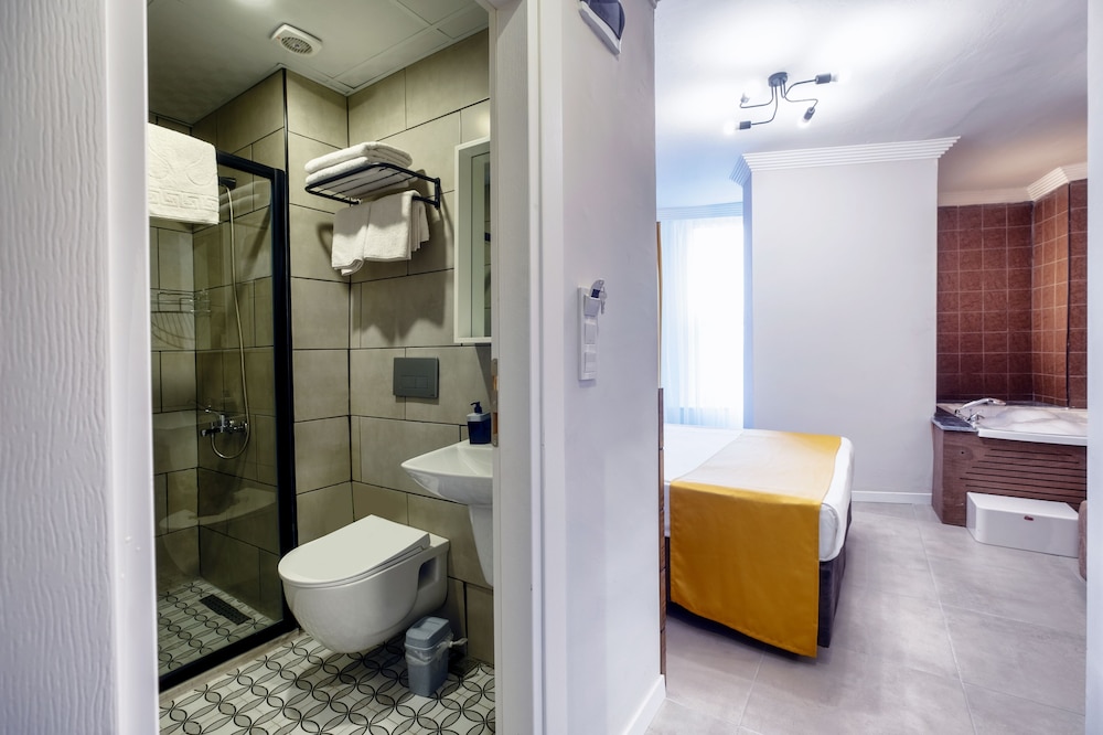 terra rossa suites
