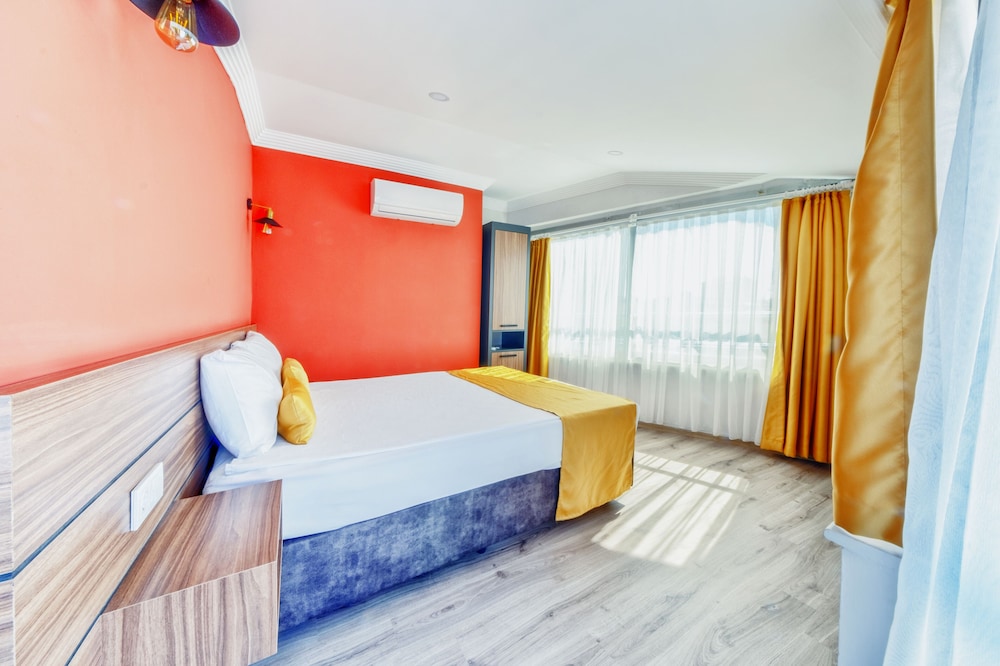 terra rossa suites