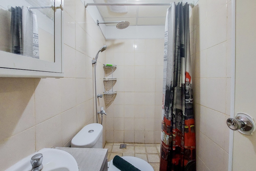 nice and spacious 2br at serpong greenview apartment