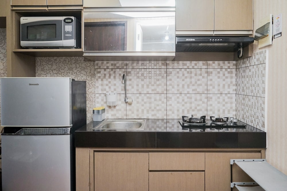 nice and spacious 2br at serpong greenview apartment