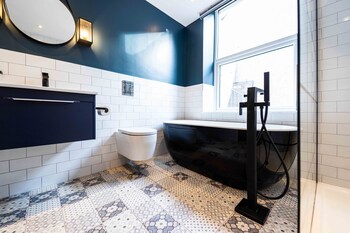 the luxury penthouse by sasco apartments