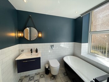the luxury penthouse by sasco apartments