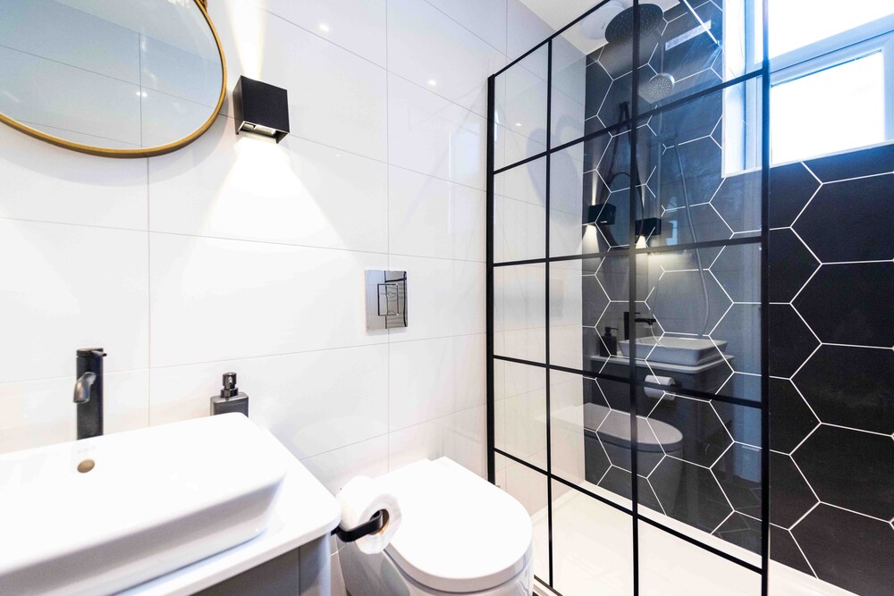 the luxury penthouse by sasco apartments