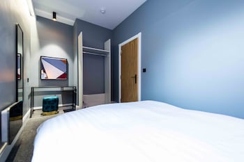 the luxury penthouse by sasco apartments