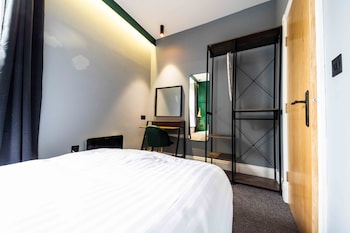 the luxury penthouse by sasco apartments