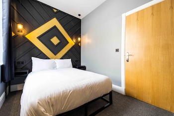 the luxury penthouse by sasco apartments