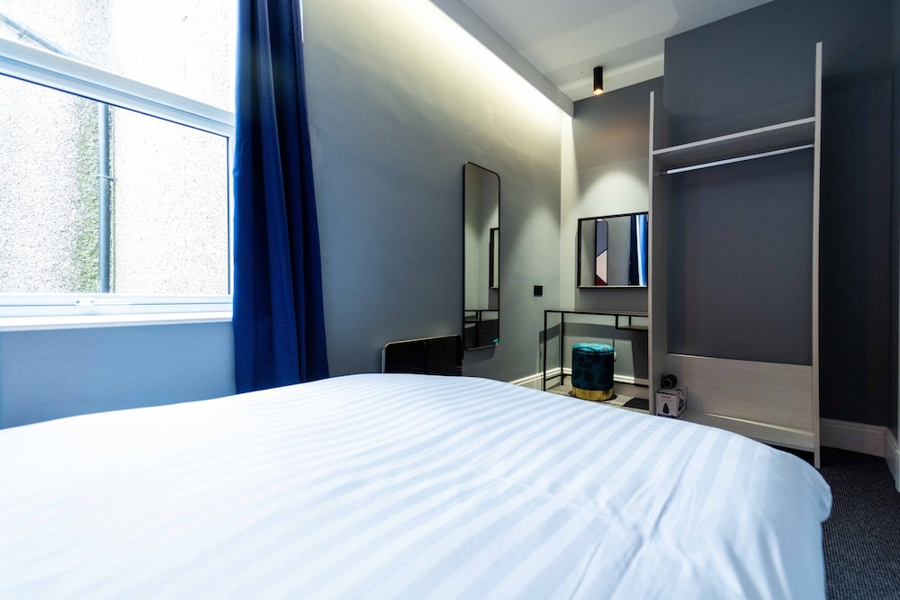 the luxury penthouse by sasco apartments