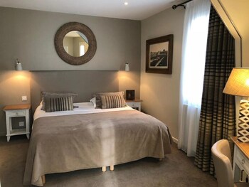 hotel le fer a cheval