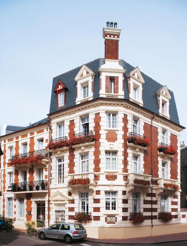 hotel le fer a cheval