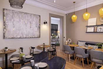 hotel le fer a cheval