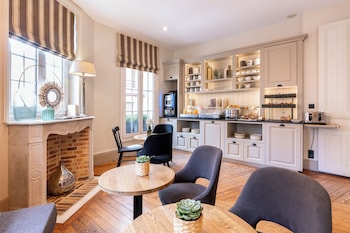 hotel le fer a cheval