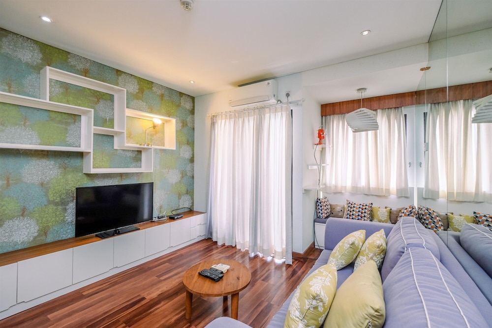 luxurious 2br at tamansari semanggi apartment