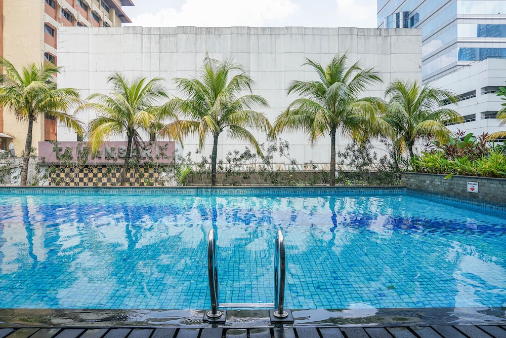 luxurious 2br at tamansari semanggi apartment