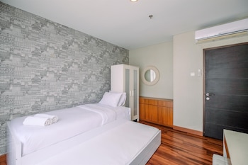 luxurious 2br at tamansari semanggi apartment