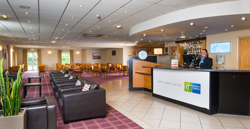 holiday inn express newcastle gateshead by ihg