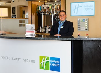 holiday inn express newcastle gateshead by ihg