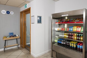 holiday inn express newcastle gateshead by ihg