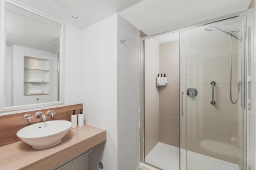 staybridge suites newcastle by ihg