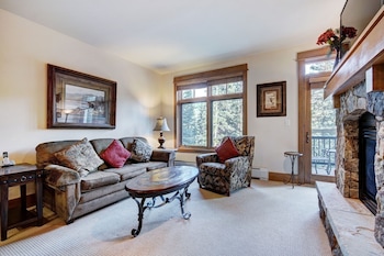 luxurious 1 br in river run village with ski in ski out 1 bedroom condo by redawning