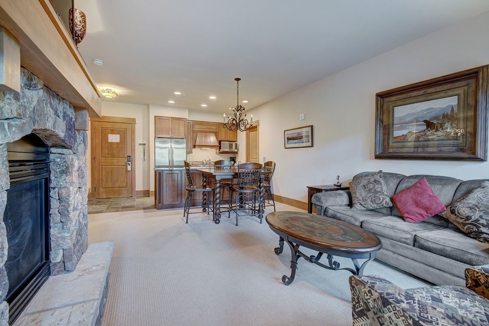 luxurious 1 br in river run village with ski in ski out 1 bedroom condo by redawning