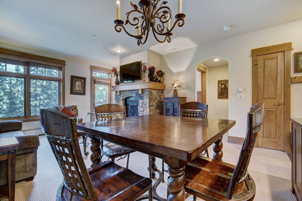 luxurious 1 br in river run village with ski in ski out 1 bedroom condo by redawning