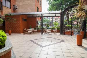 solar hotel casa laureles