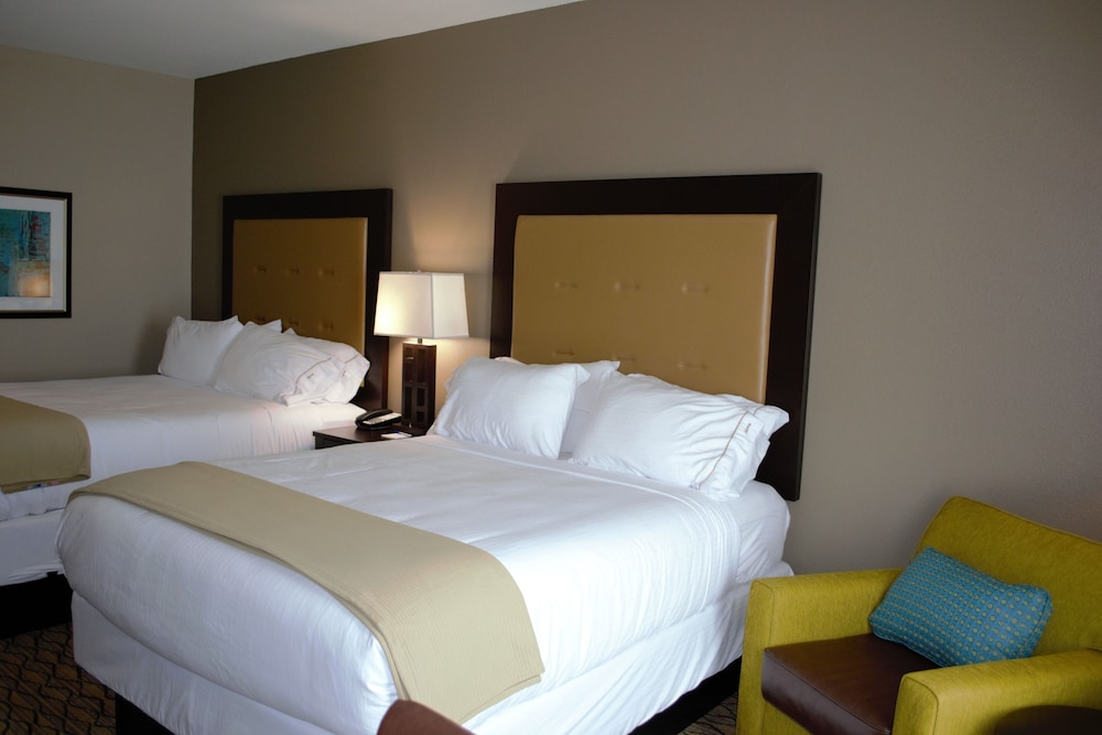 holiday inn express hotel and suites st joseph by ihg