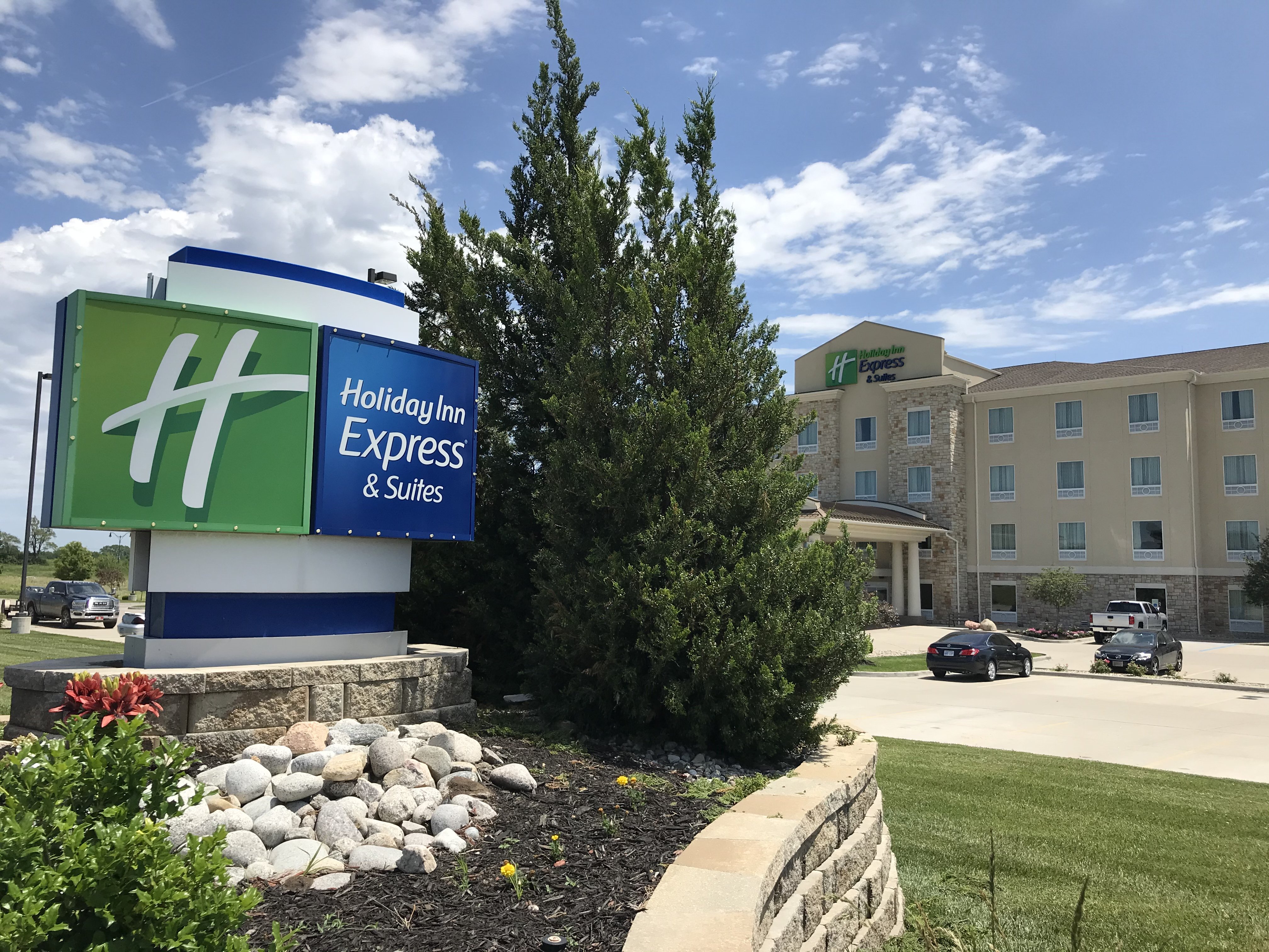 holiday inn express hotel and suites st joseph by ihg