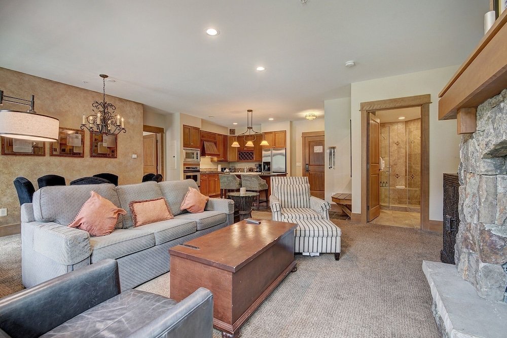 luxurious 2 br in river run village with ski in ski out no cleaning fee 2 bedroom condo by redawning